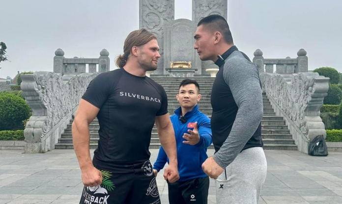 Hiếu Khổng Lồ bất phân thắng bại 'Thần sấm' Zakhar, chia đôi hàng trăm triệu tiền thưởng
